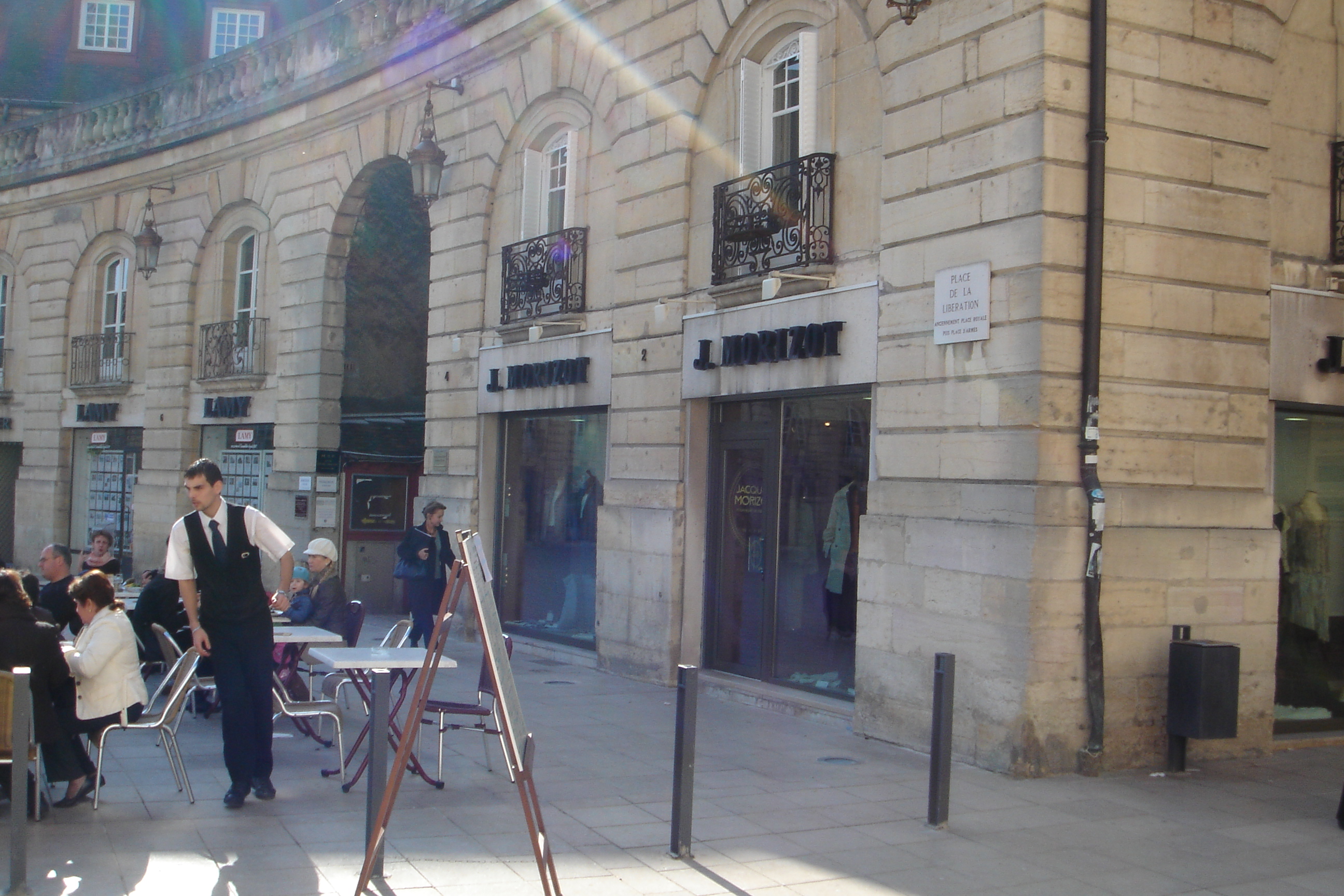Enseigne en verre
